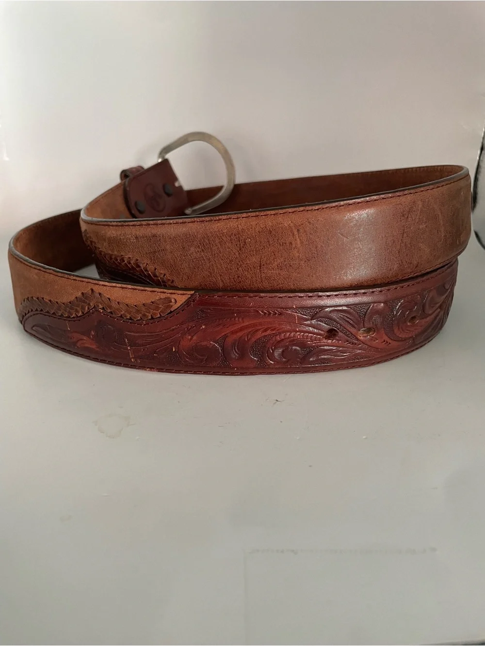 Silver Creek Men's Brown Tooled Leather Belt - Classic Western Style